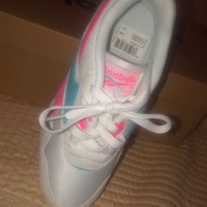 Girl’s Reebok Classic